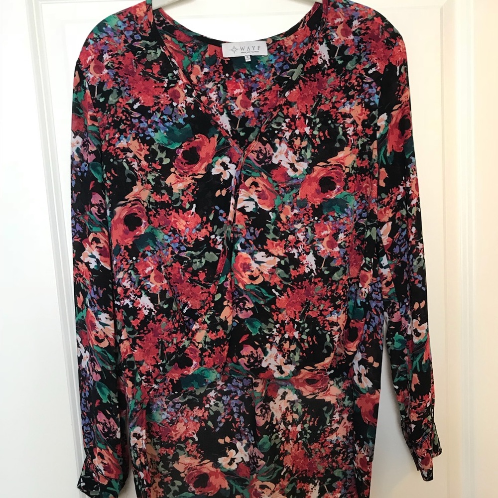 WAYF Floral spring blouse